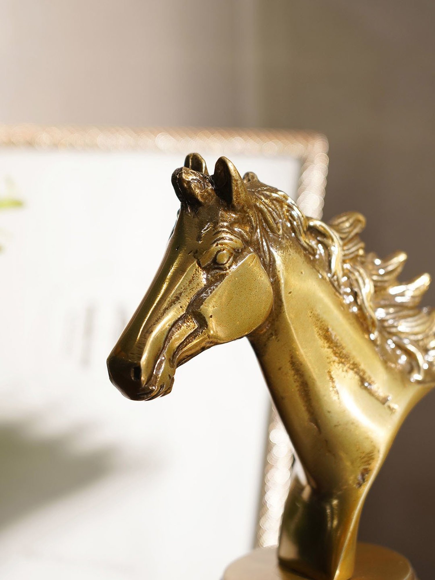 Pure Home and Living Gold Aluminium Decorative Horse Head With Base