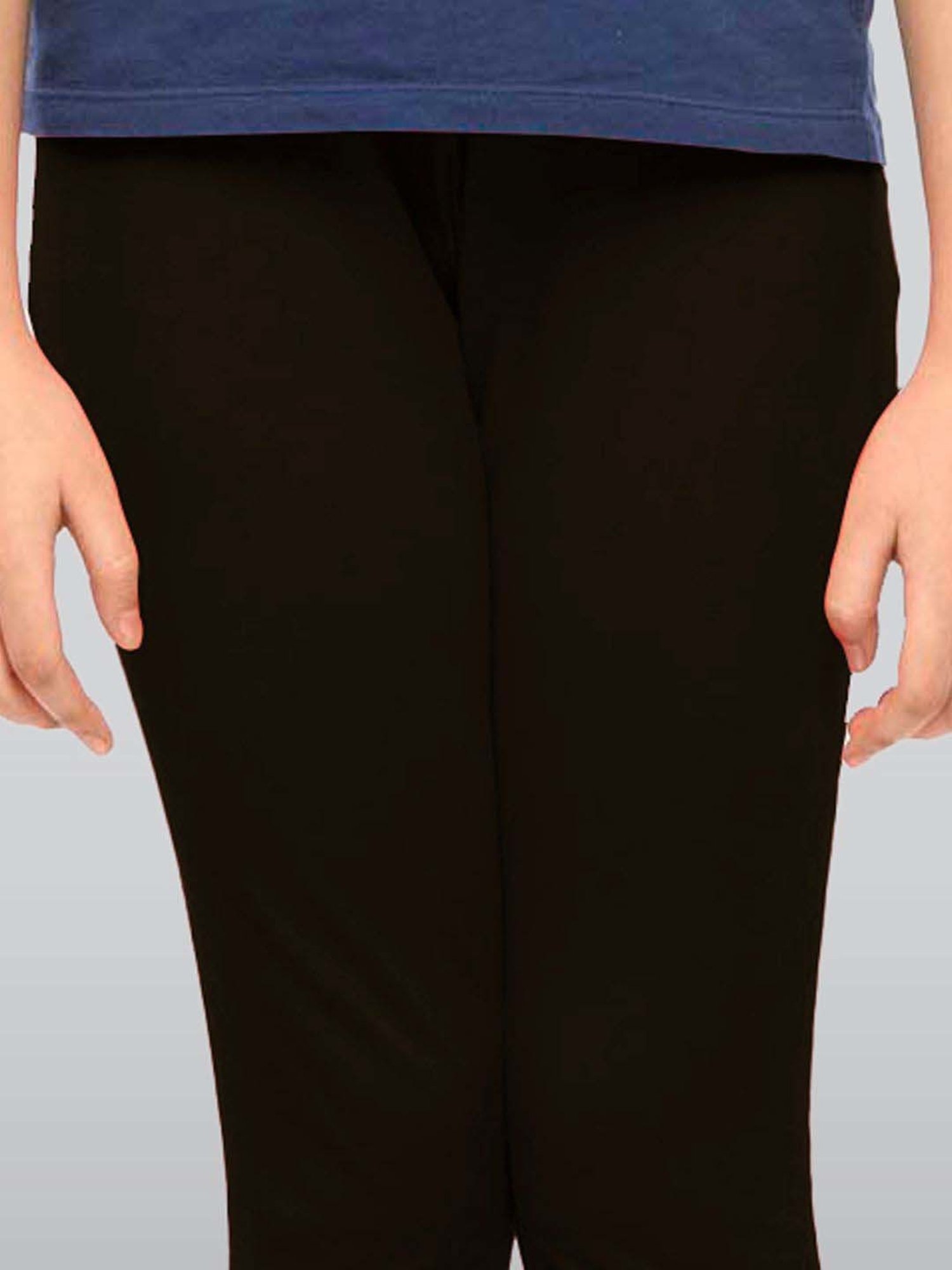 Jockey Kids White & Black Cotton Striped Leggings