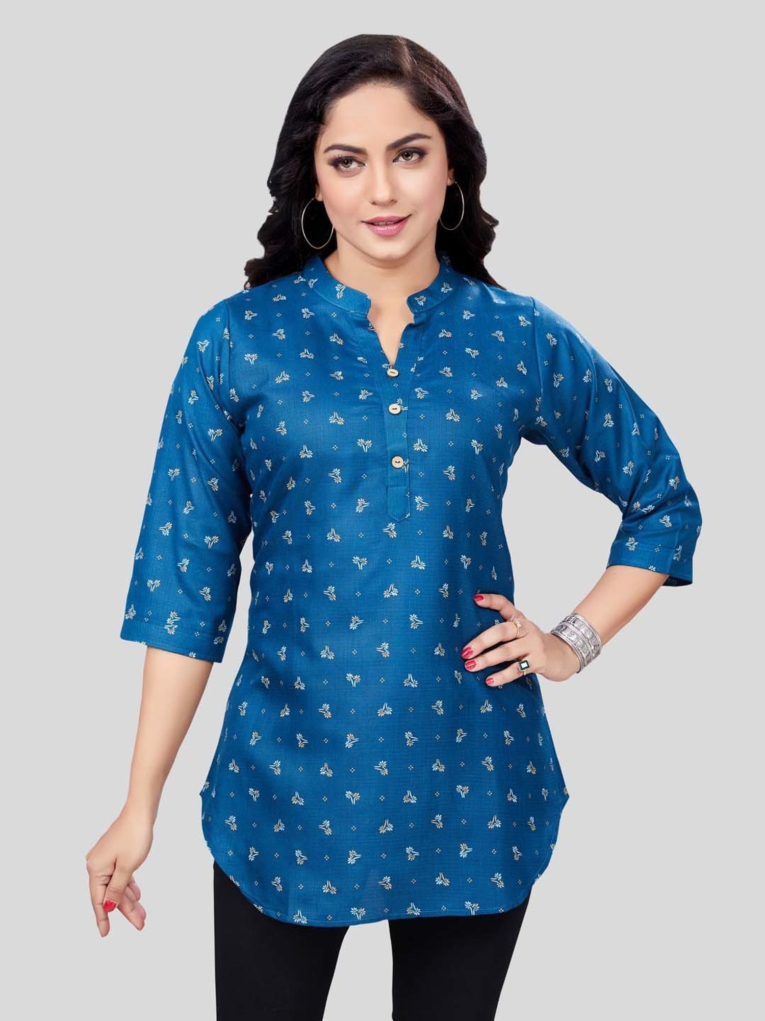 Saree Swarg Blue Printed A Line Kurti