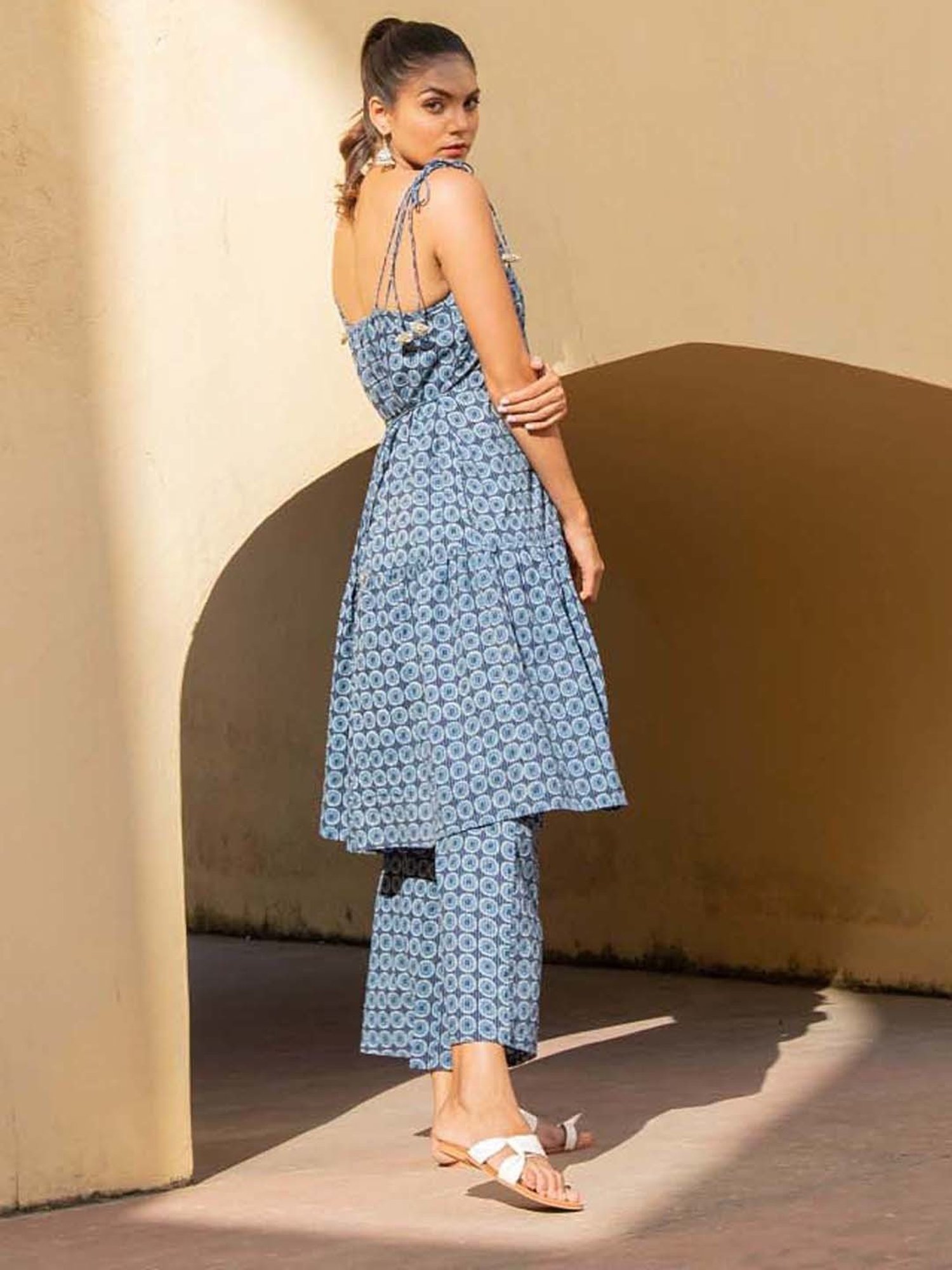 KAORI BY SHREYA AGARWAL Blue Cotton Printed Kurta Palazzo Set