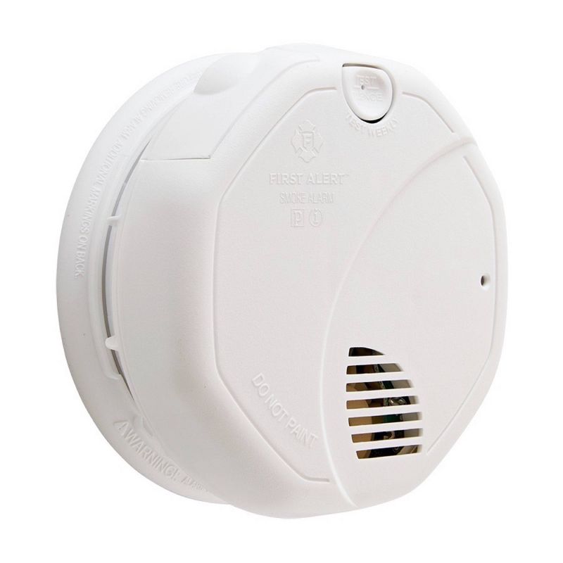 First Alert SA320 Battery Powered Smoke Detector with Photoelectric and Ionization Sensors