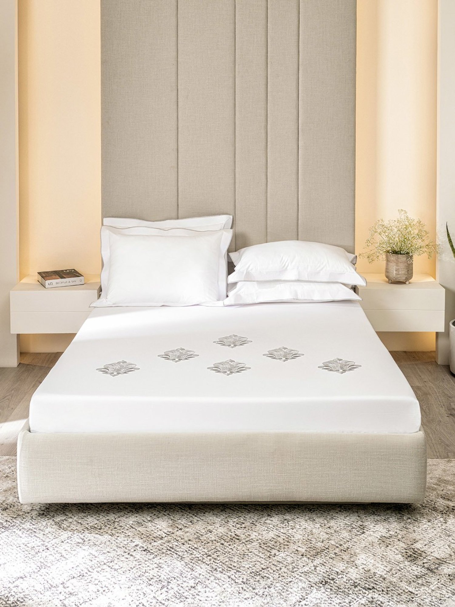 DDECOR Live beautiful Embroidery Cotton White 180 TC Cotton King Bedsheet with 2 Pillow Covers