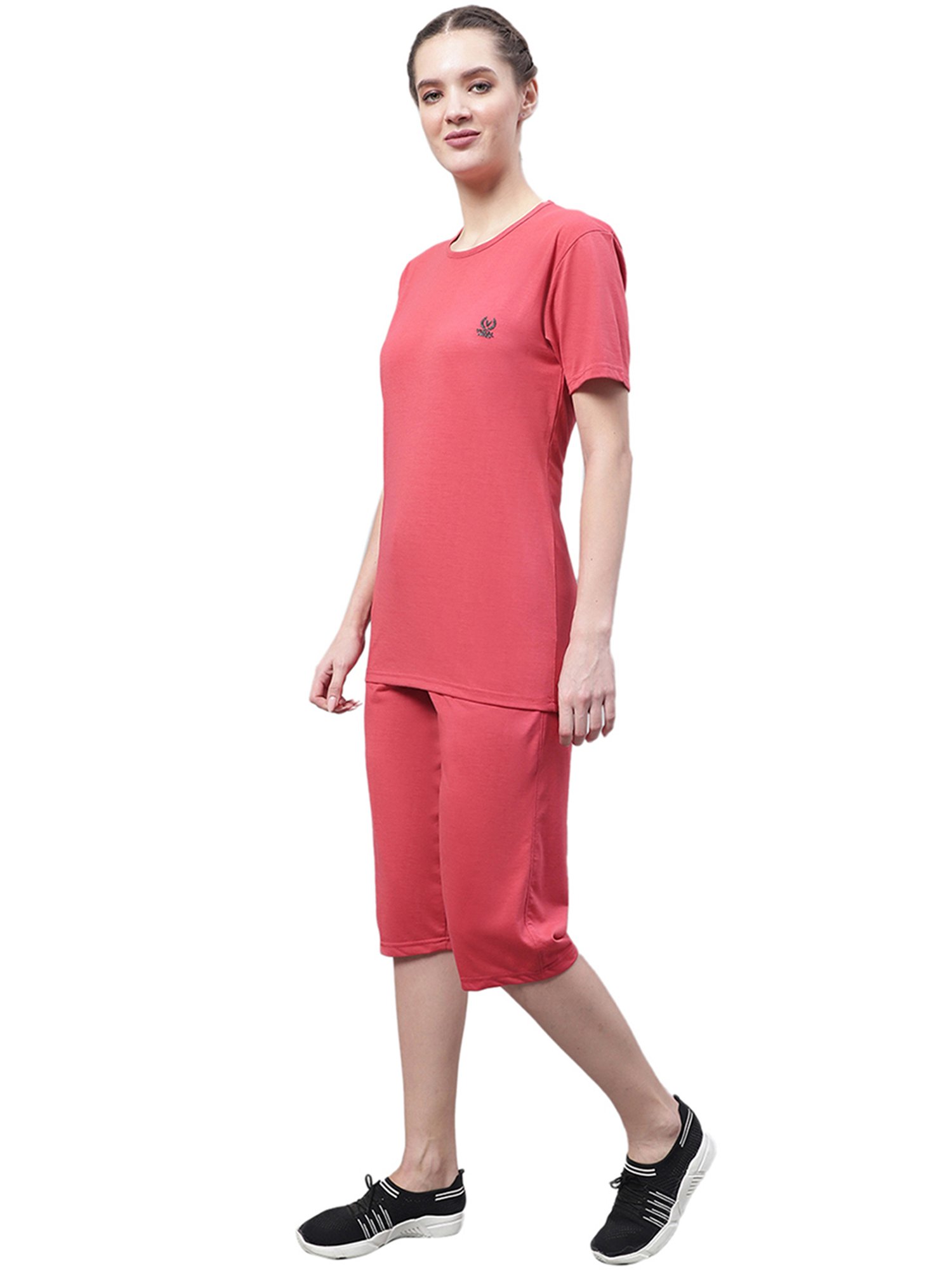 Vimal Jonney Pink T-Shirt With Capris