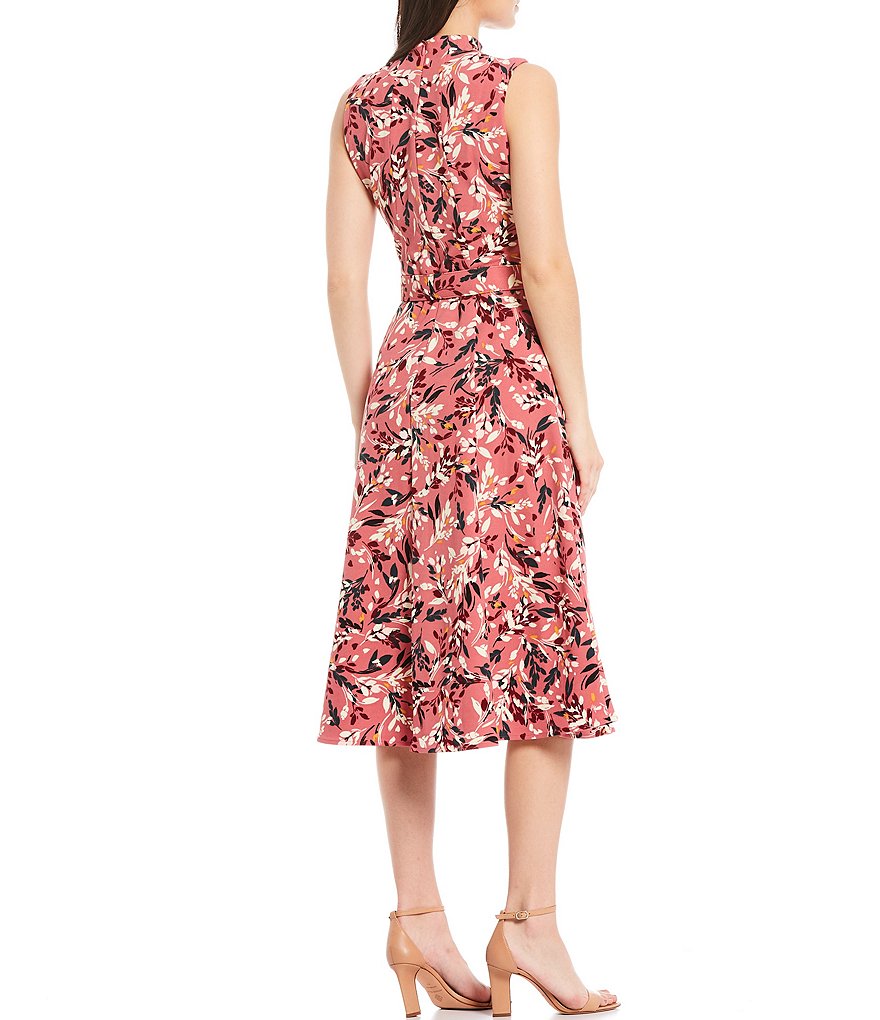 Maggy London Mock Neck Floral Print Crepe Satin Back Midi Dress