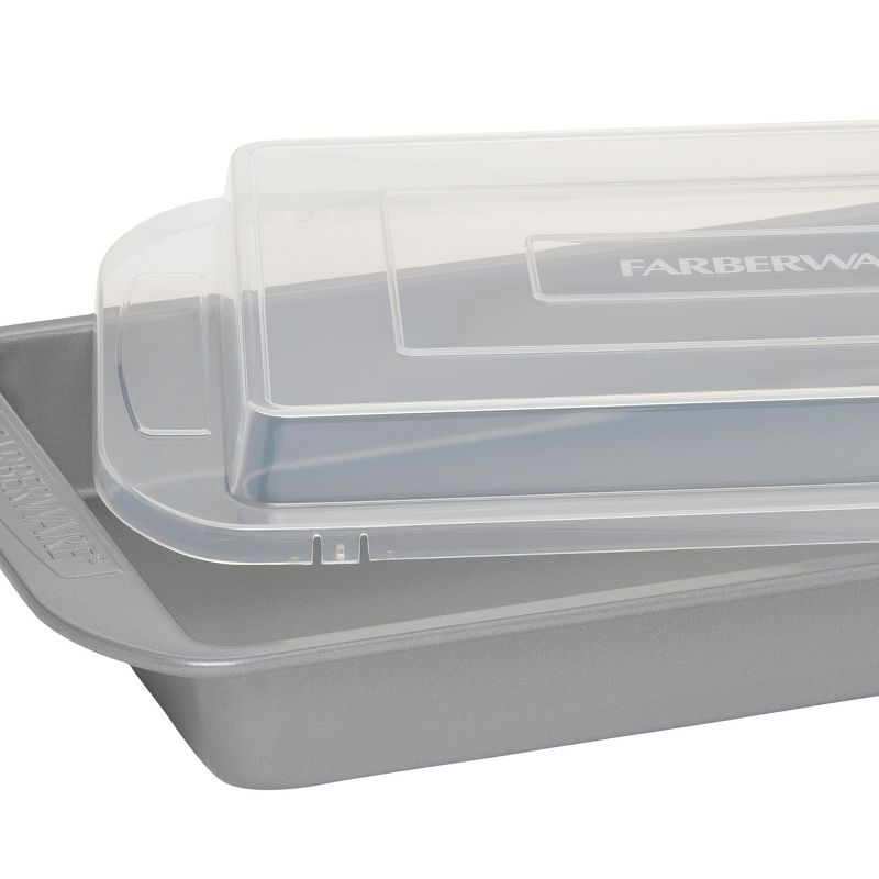 Farberware Rectangular Cake Pan with Plastic Lid (9" x 13")