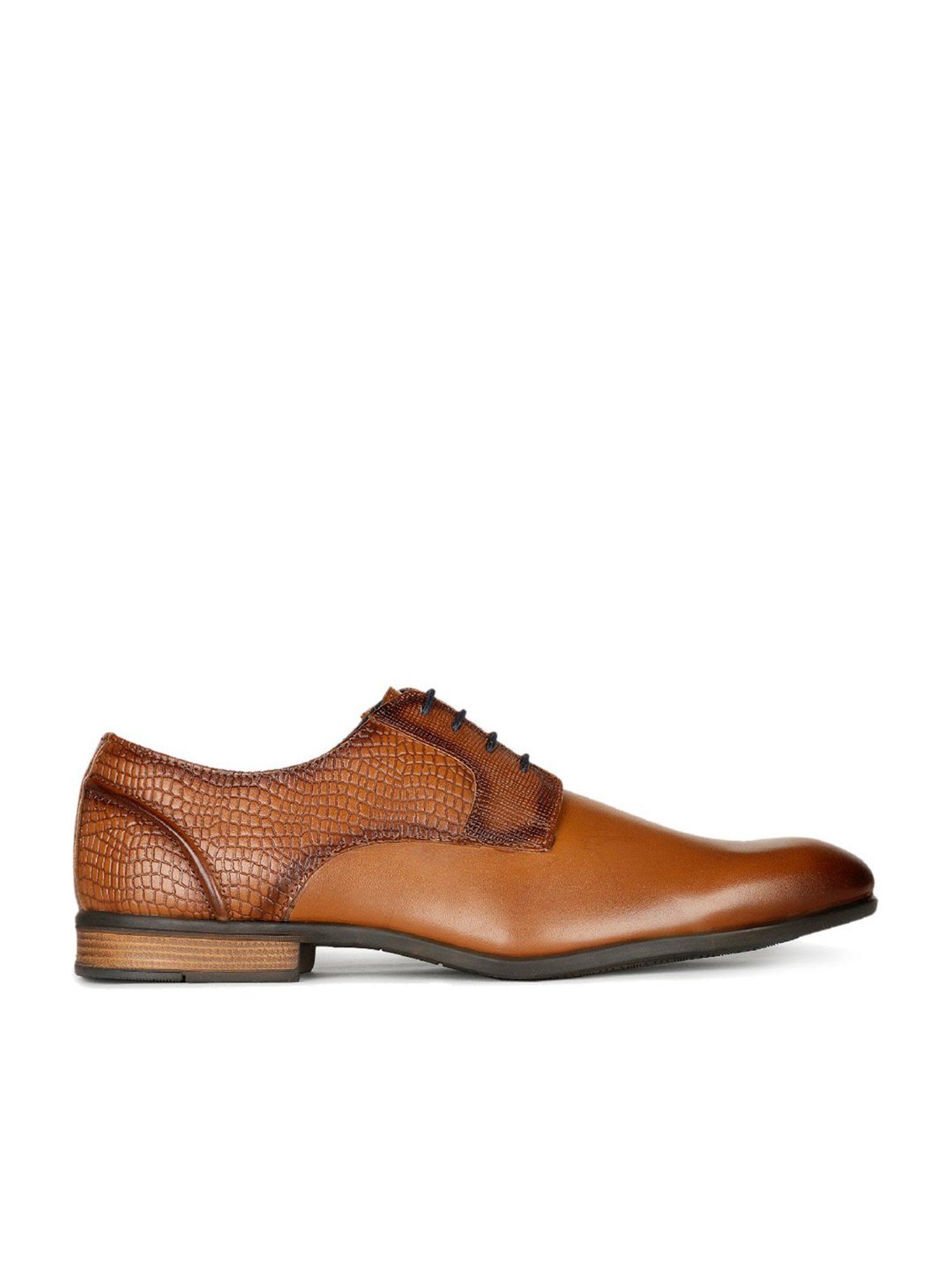 Bata Men's Tan Derby Shoes