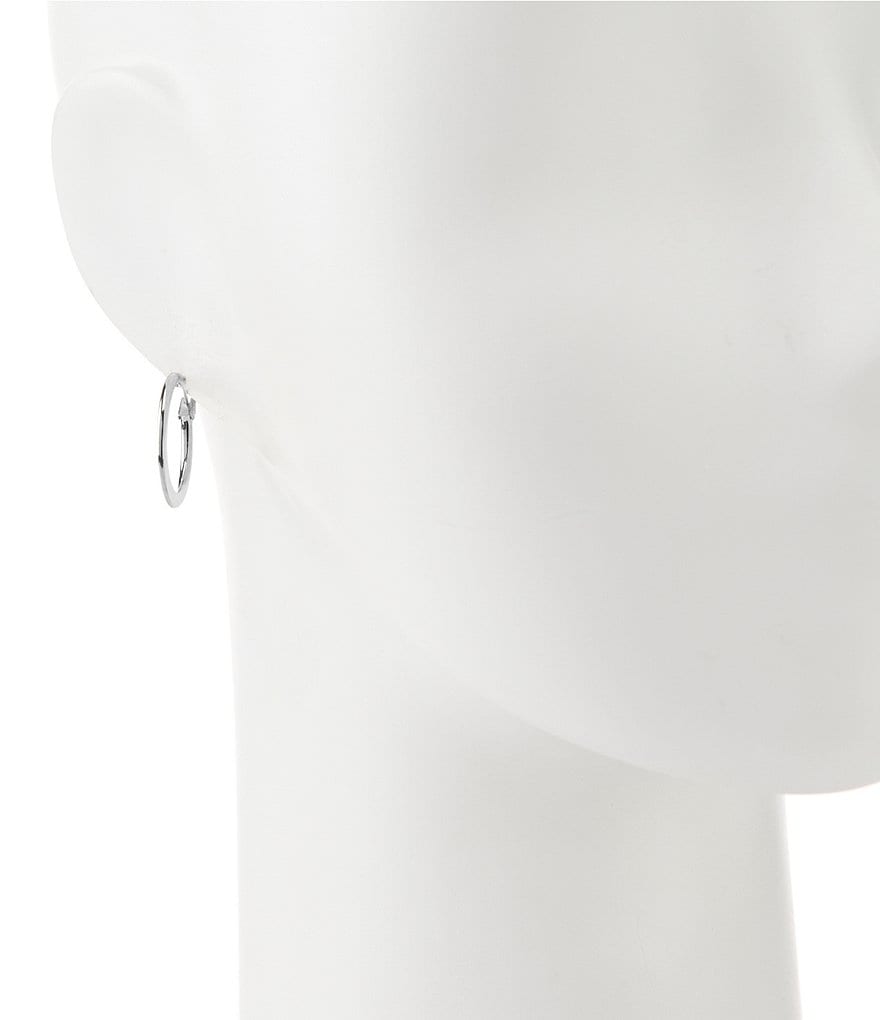 Tailored Graduated Hoop Earrings