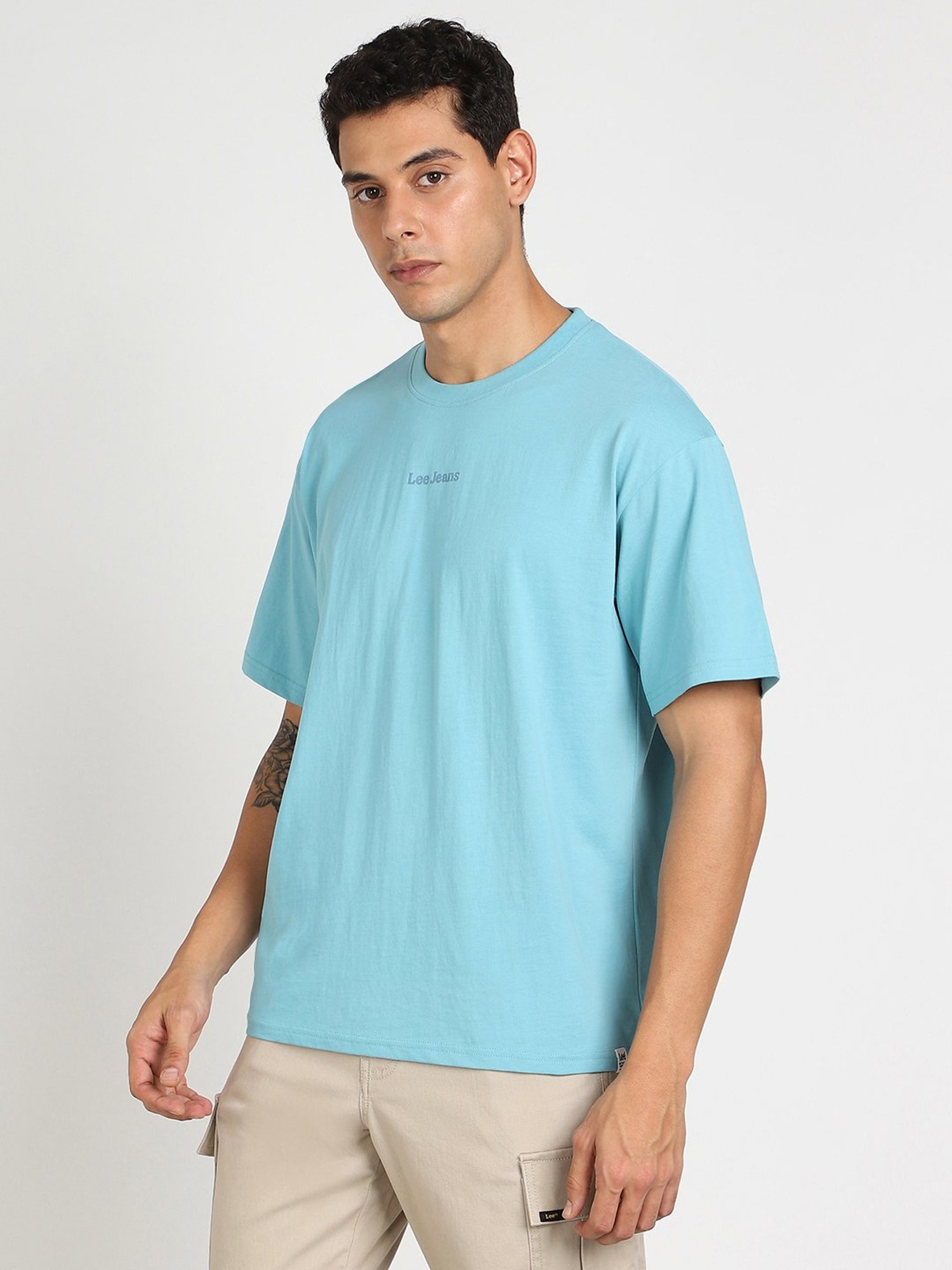 Lee Men Printed Blue Crew Neck Oversize Fit Tshirt