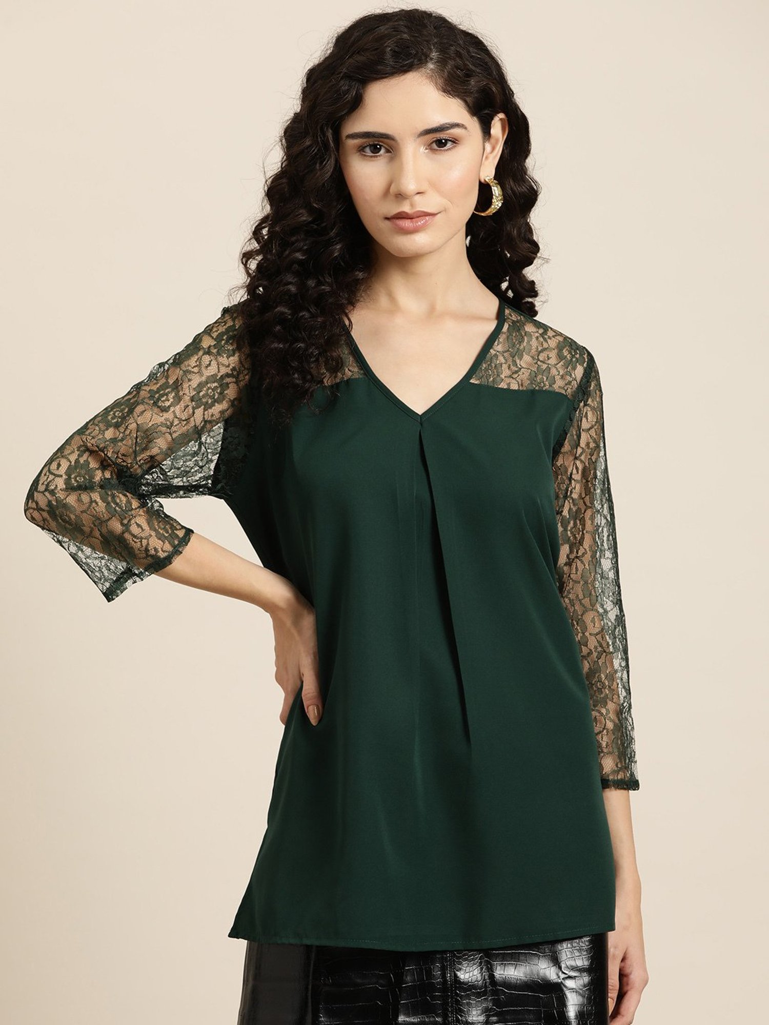 Qurvii Green Regular fit Top
