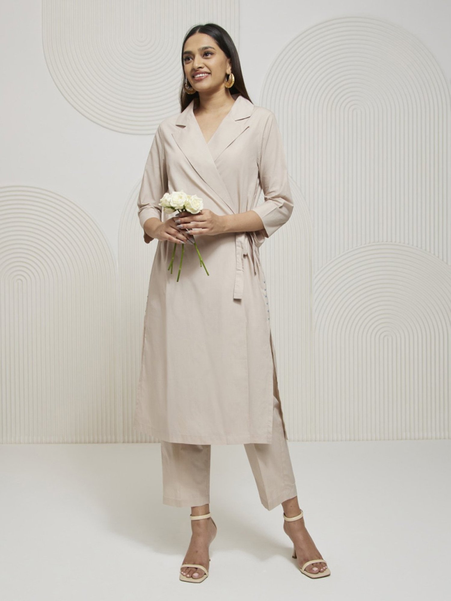 Artagai Beige Co-Ord Set with Notch Collar Kurta and Straight Pants