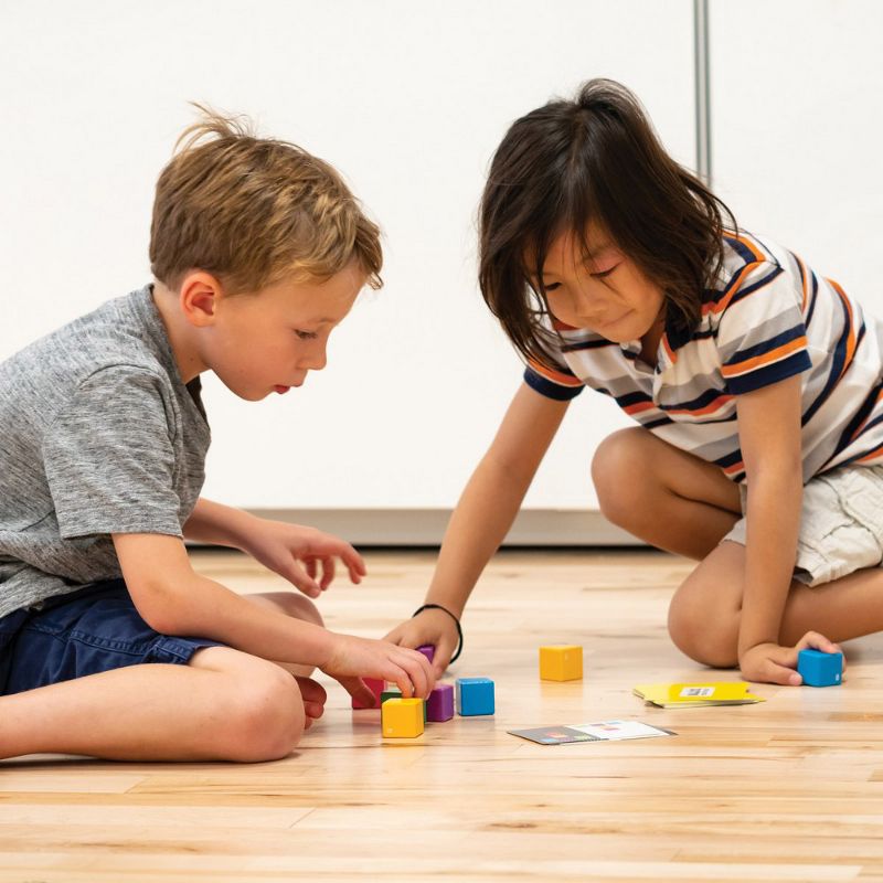 Mobi Games Bllox Stacking Game