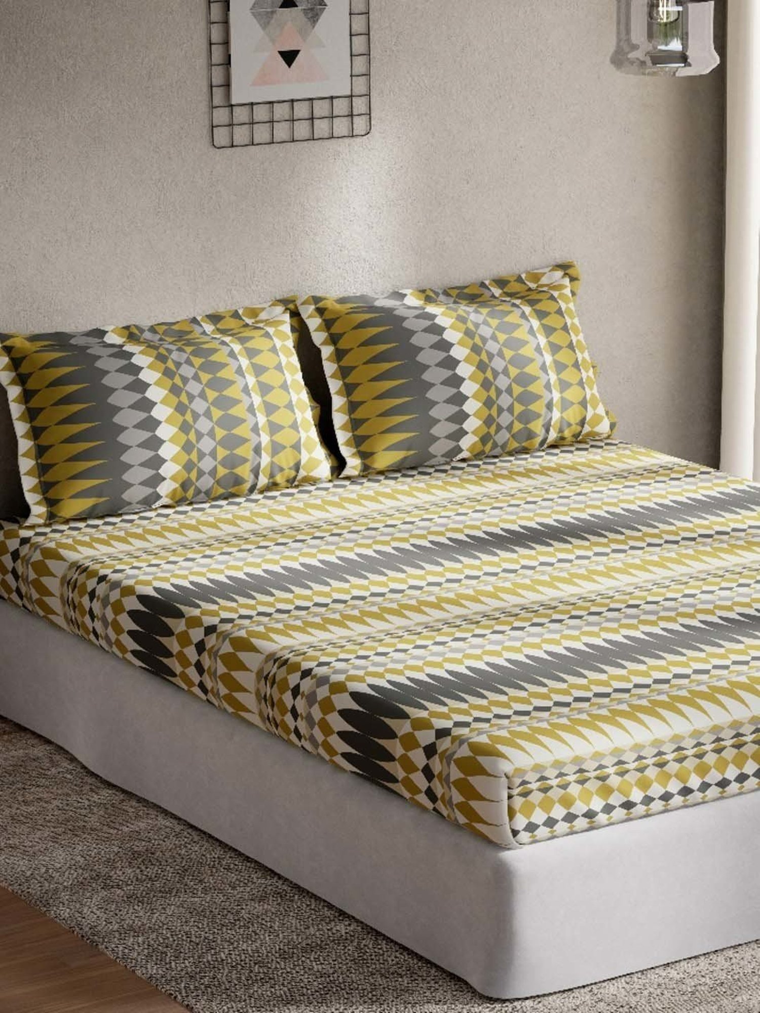 DDecor Geometric Grey 144 TC Cotton Queen Bedsheet with 2 Pillow covers