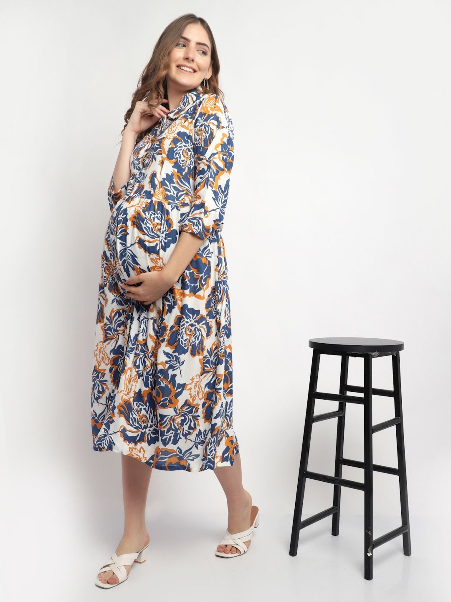 Moms Maternity Blue Printed Dress