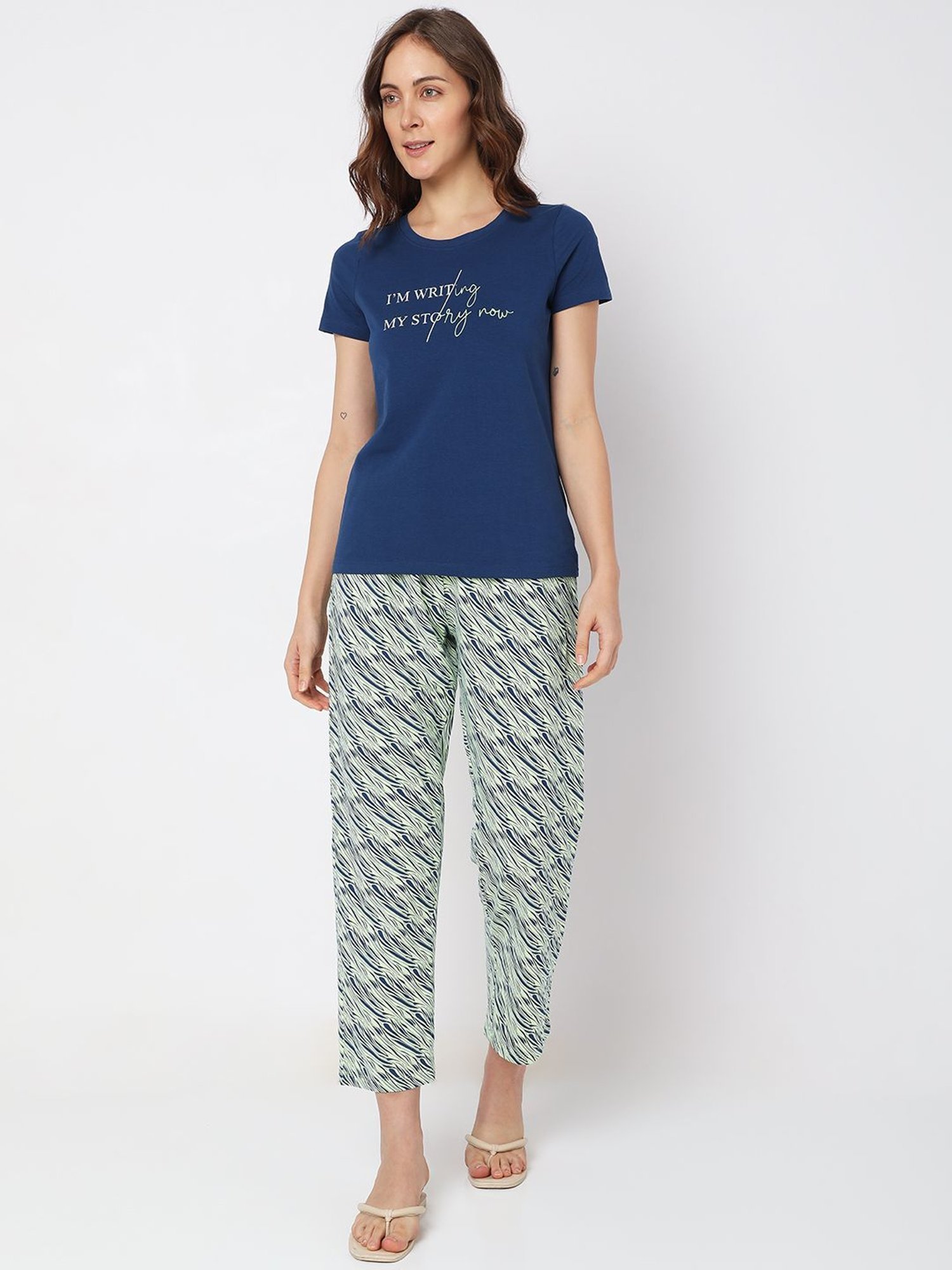 Vero Moda Intimates Navy & Beige Cotton Graphic Print T-Shirt With Pyjamas