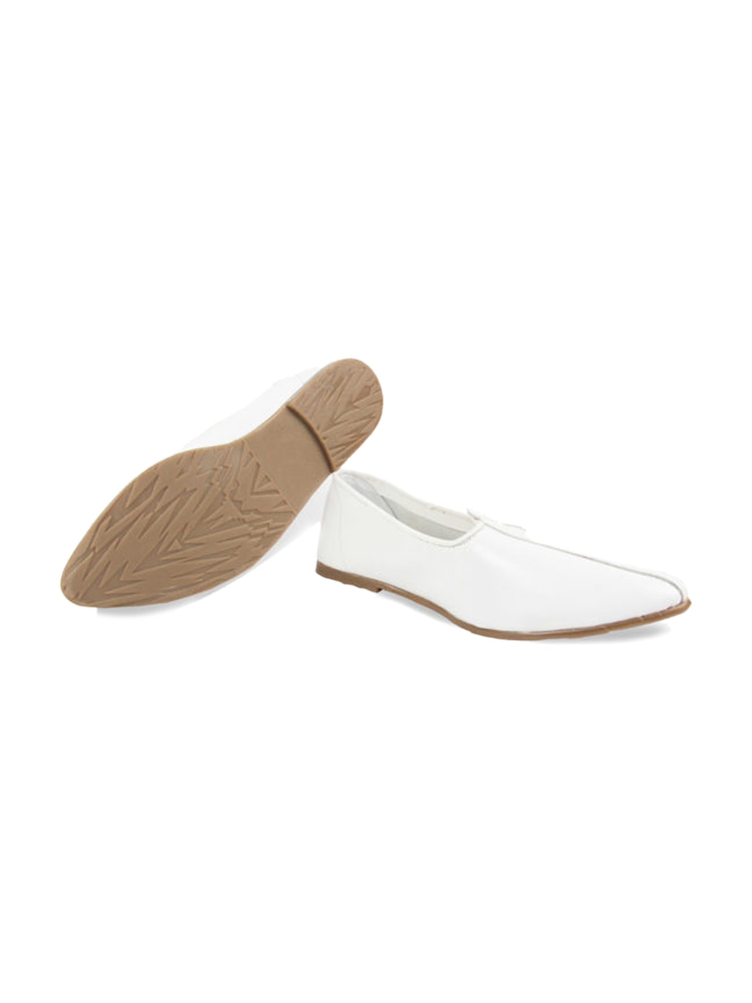 Regal White Casual Slip-Ons
