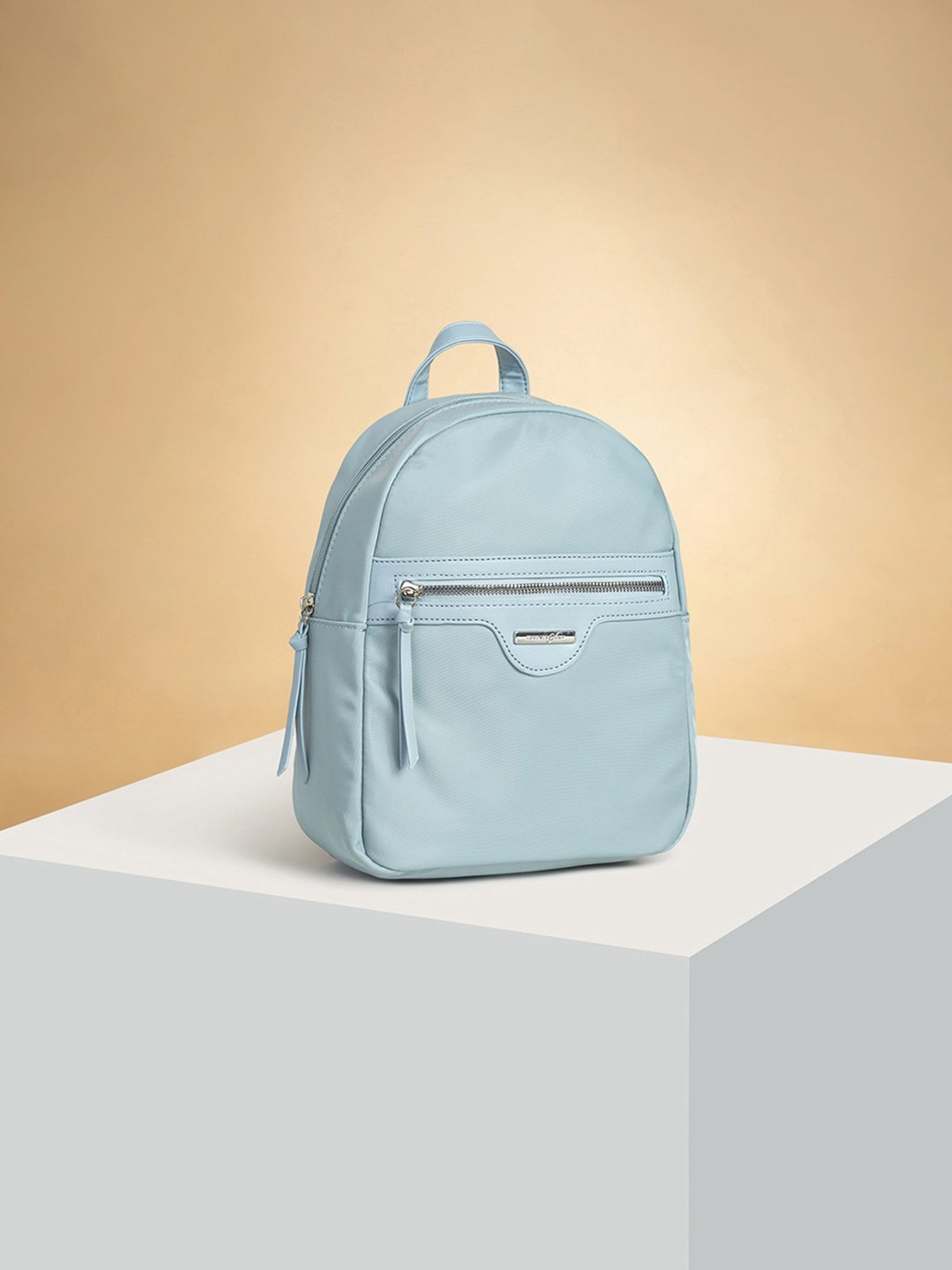 Tohl Fenwick Black Leather Medium Backpack