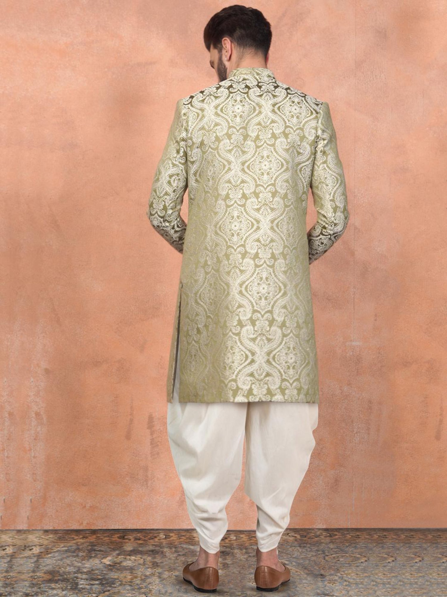 Benstoke Black & Maroon Regular Fit Sherwani Set