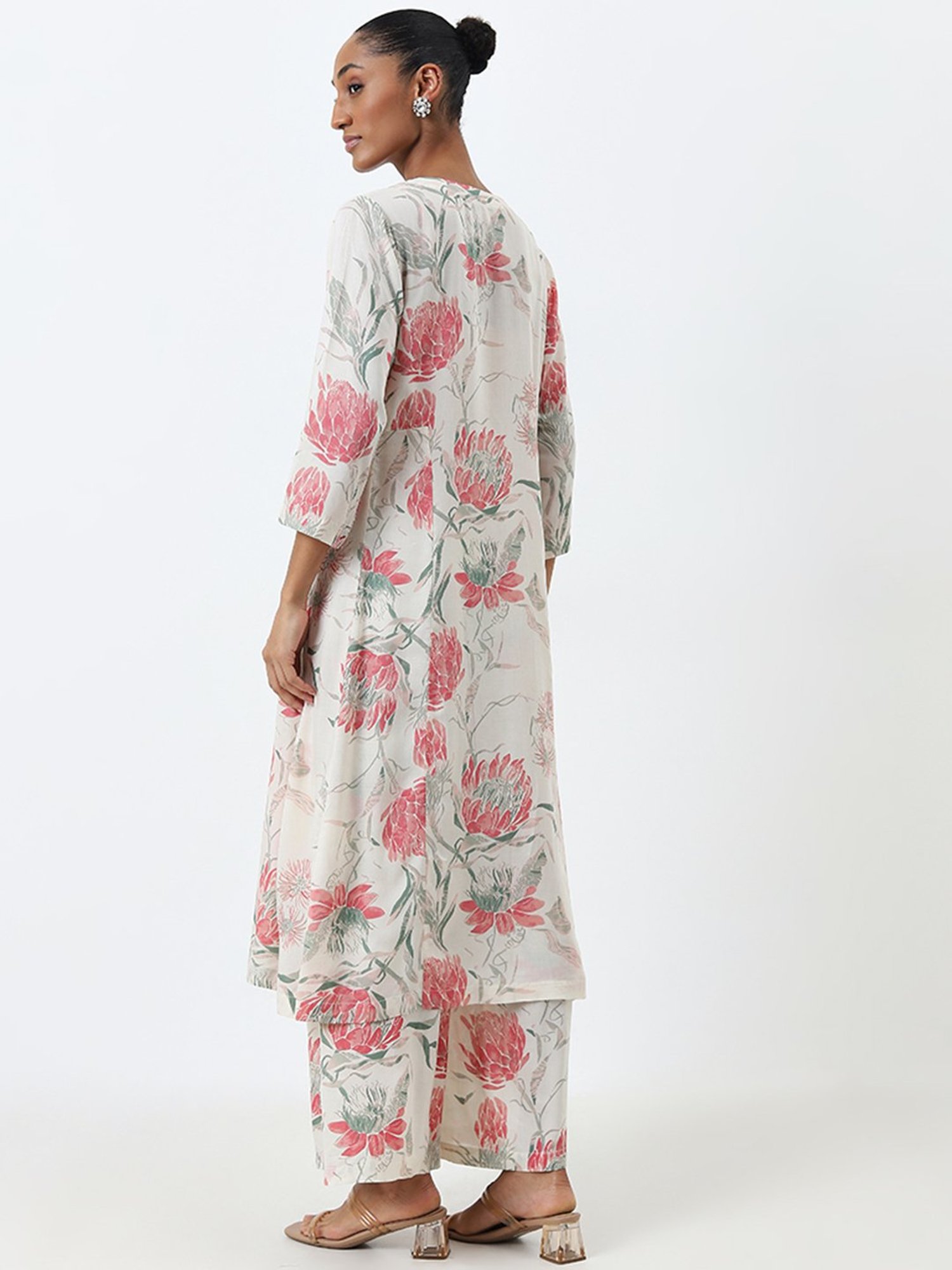 Zuba by Westside Off-White Floral A-Line Kurta