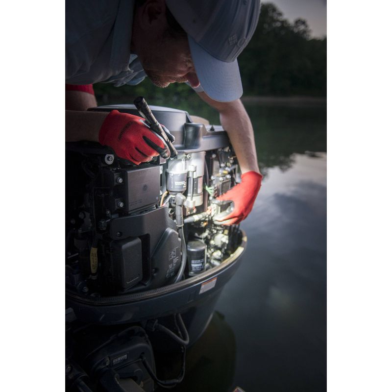 Police Security Sleuth 2.0 300 Lumens LED Flashlight