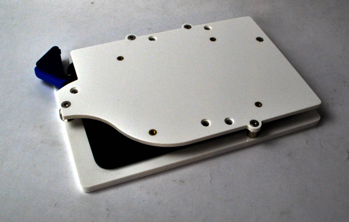 Nexus 7 VESA Mount Anti-theft Security Enclosure,Clear Acrlyic material for POS, Kiosk, Store Display, Square Card Reader