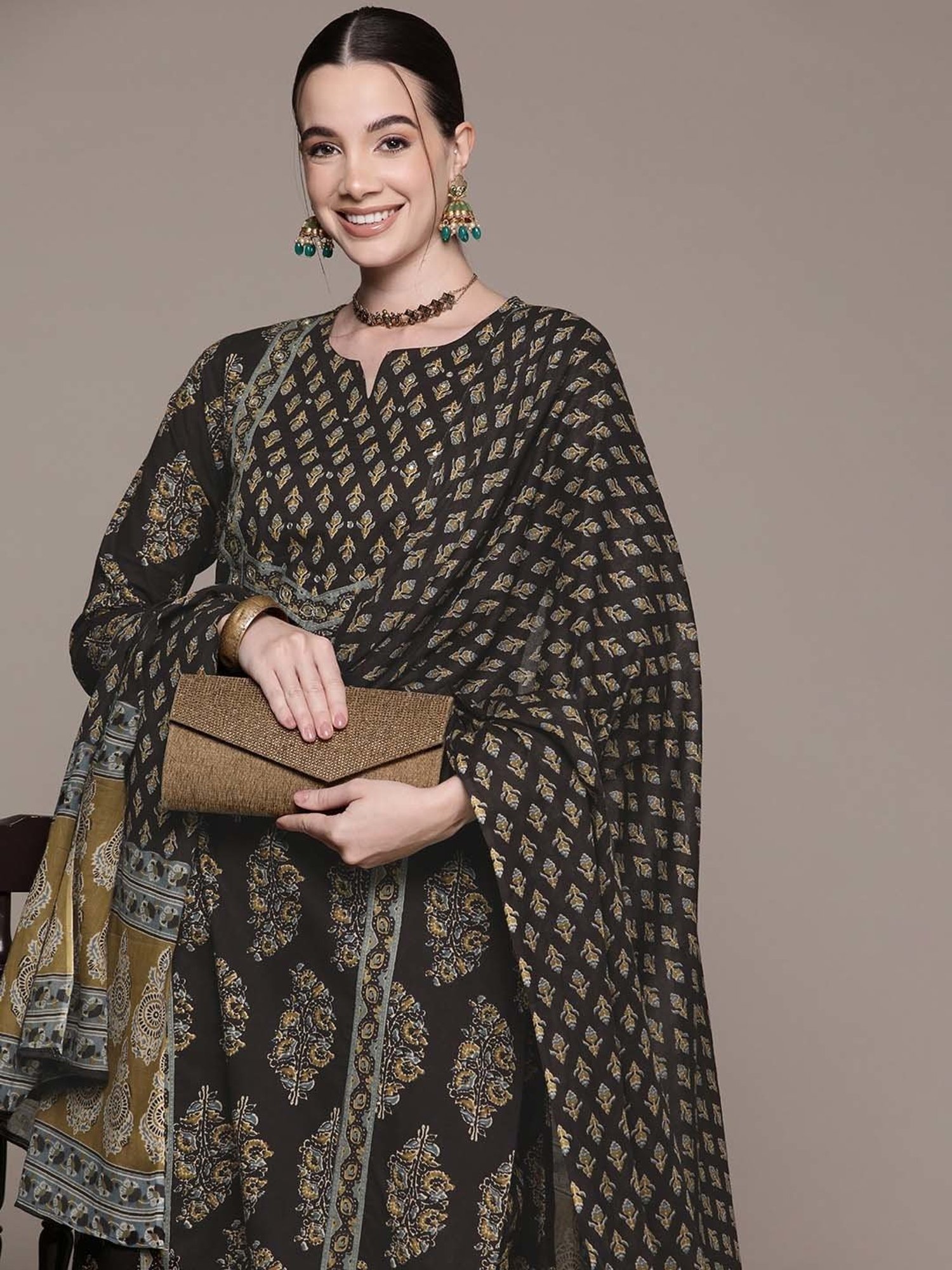 READIPRINT FASHIONS Black Cotton Printed Kurta Palazzo Set With Dupatta
