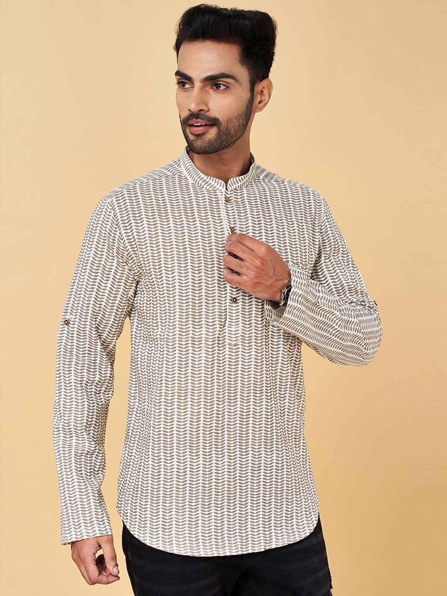 Indus Route by Pantaloons Grey Cotton Regular Fit Printed Short Kurta