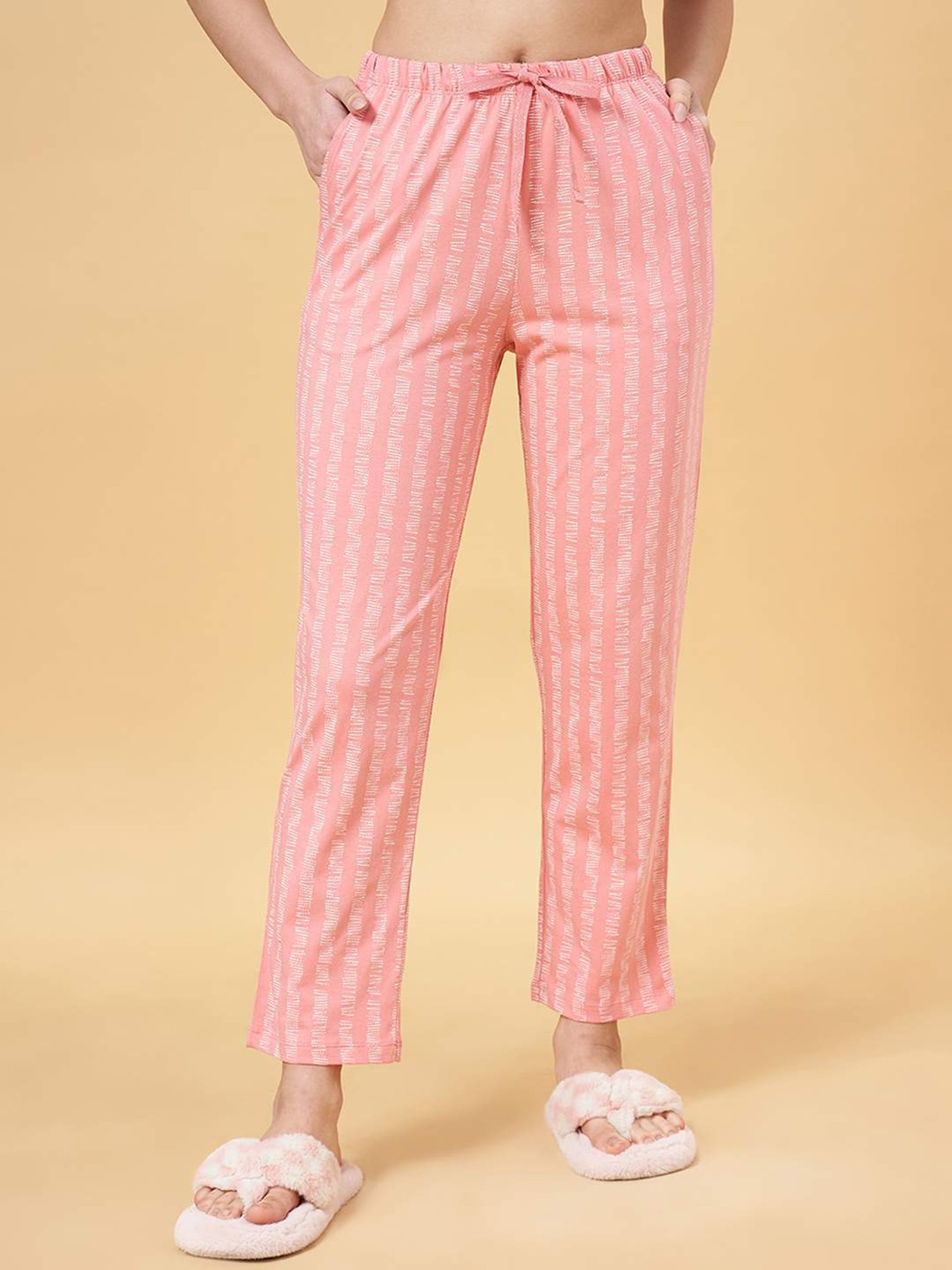 Dreamz by Pantaloons Pink Cotton Printed Pyjamas