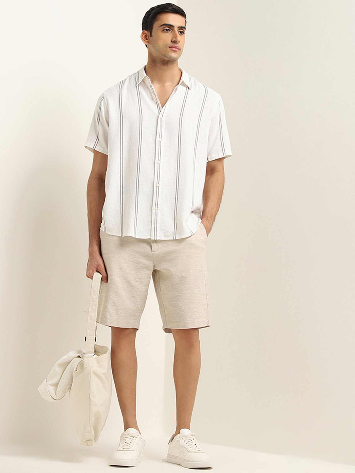 Ascot by Westside Beige Relaxed-Fit Mid-Rise Cotton Shorts