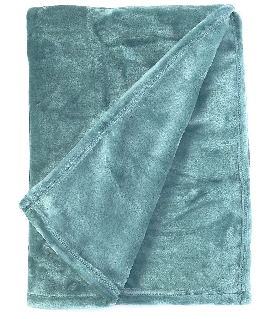 Noble Excellence Ava Plush Throw