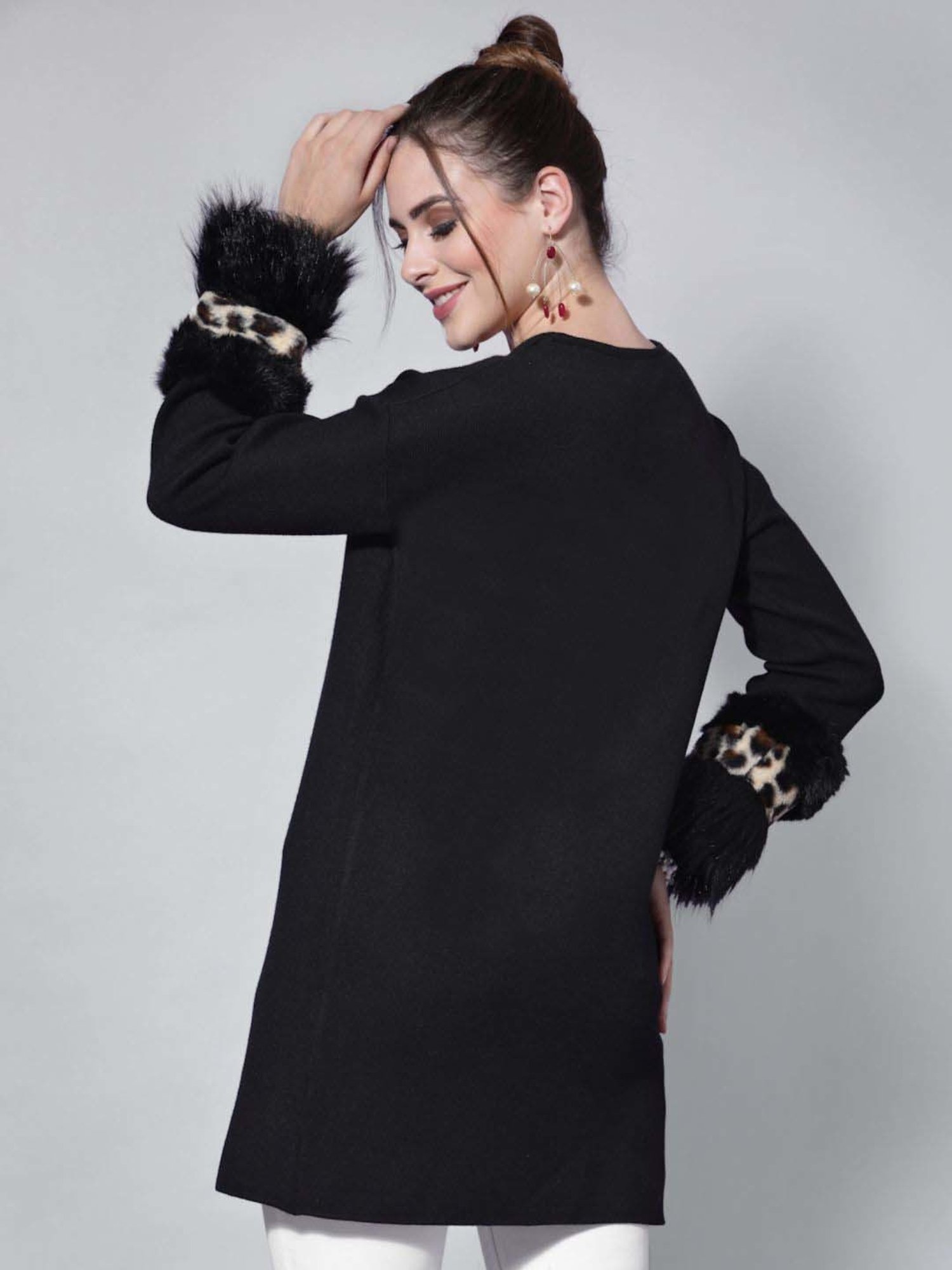 Mafadeny Black Plain Shrug