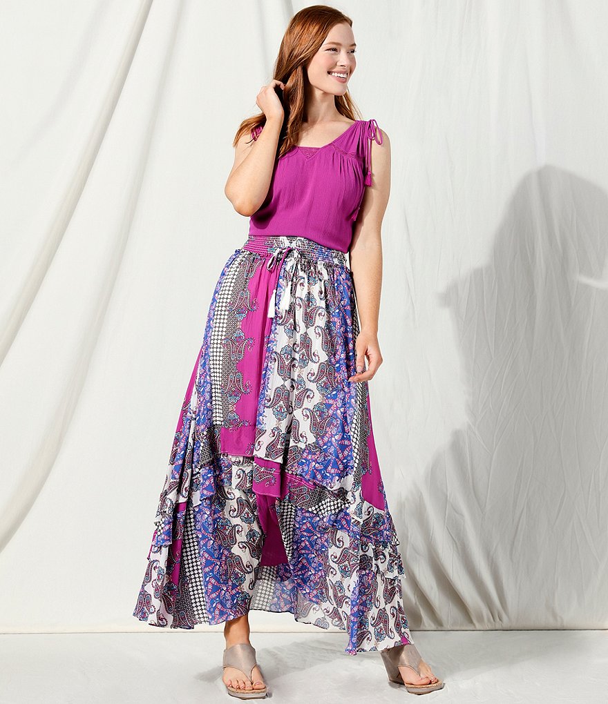 Donald Pliner Malone Leather Hooded Thong Wedge Sandals