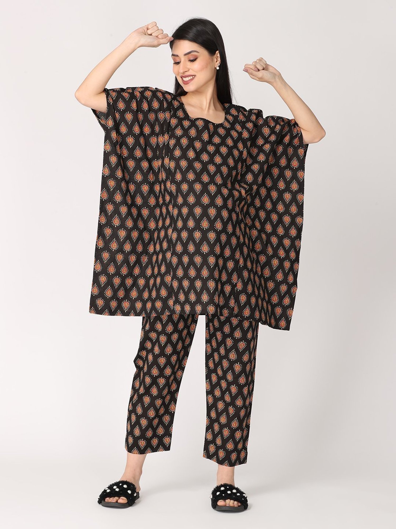 The Mom Store Black Printed Maternity Kaftan With Pyjamas