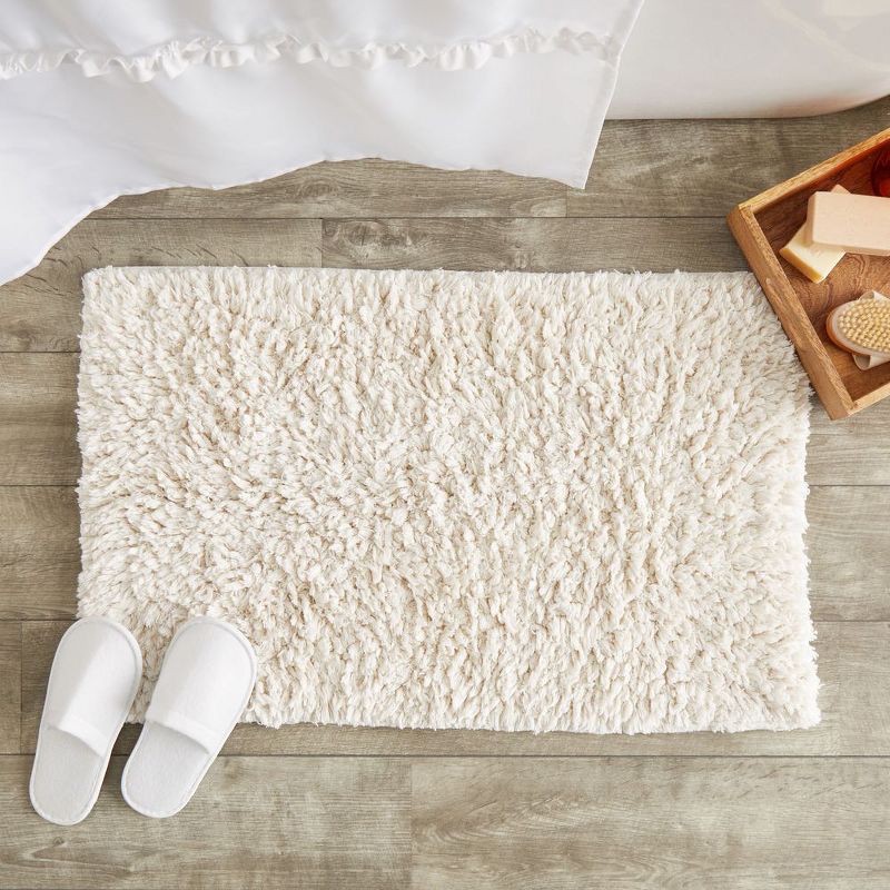 Juvale White Cotton Bath Mat, Plush Non-Slip Bathroom Rug for Showers (32 x 20 Inches)