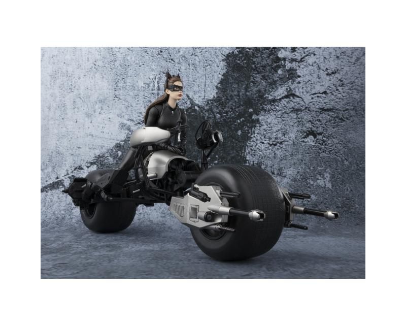 S.H. Figuarts - The Dark Knight - Catwoman Action figures