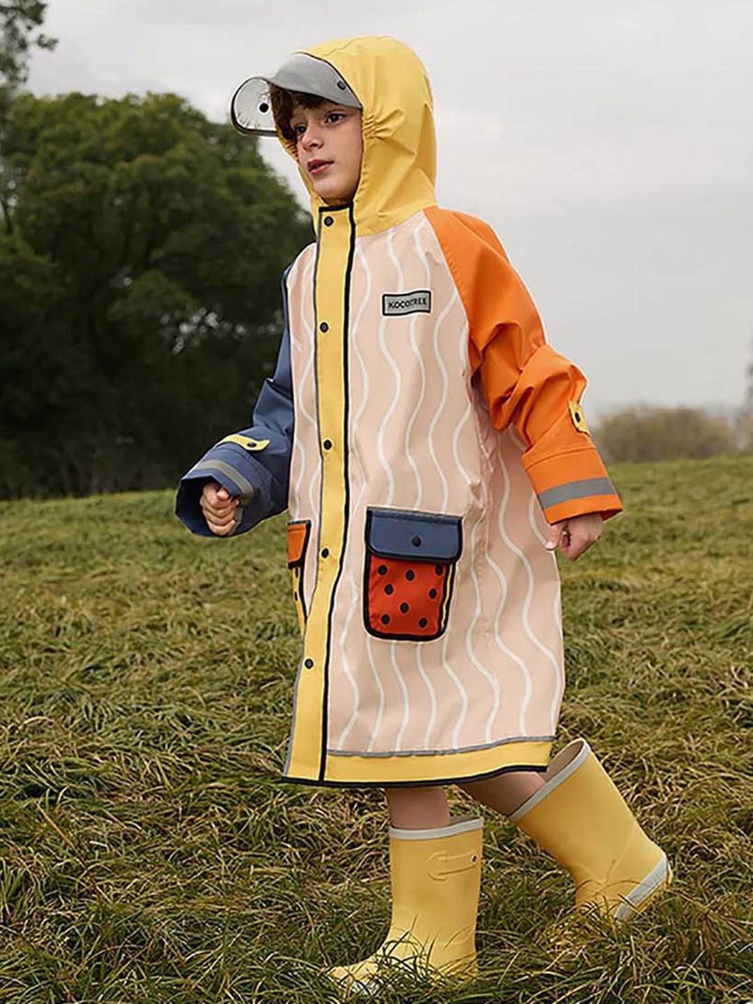 Little Surprise Box Kids Pink Printed Full Sleeves Raincoat