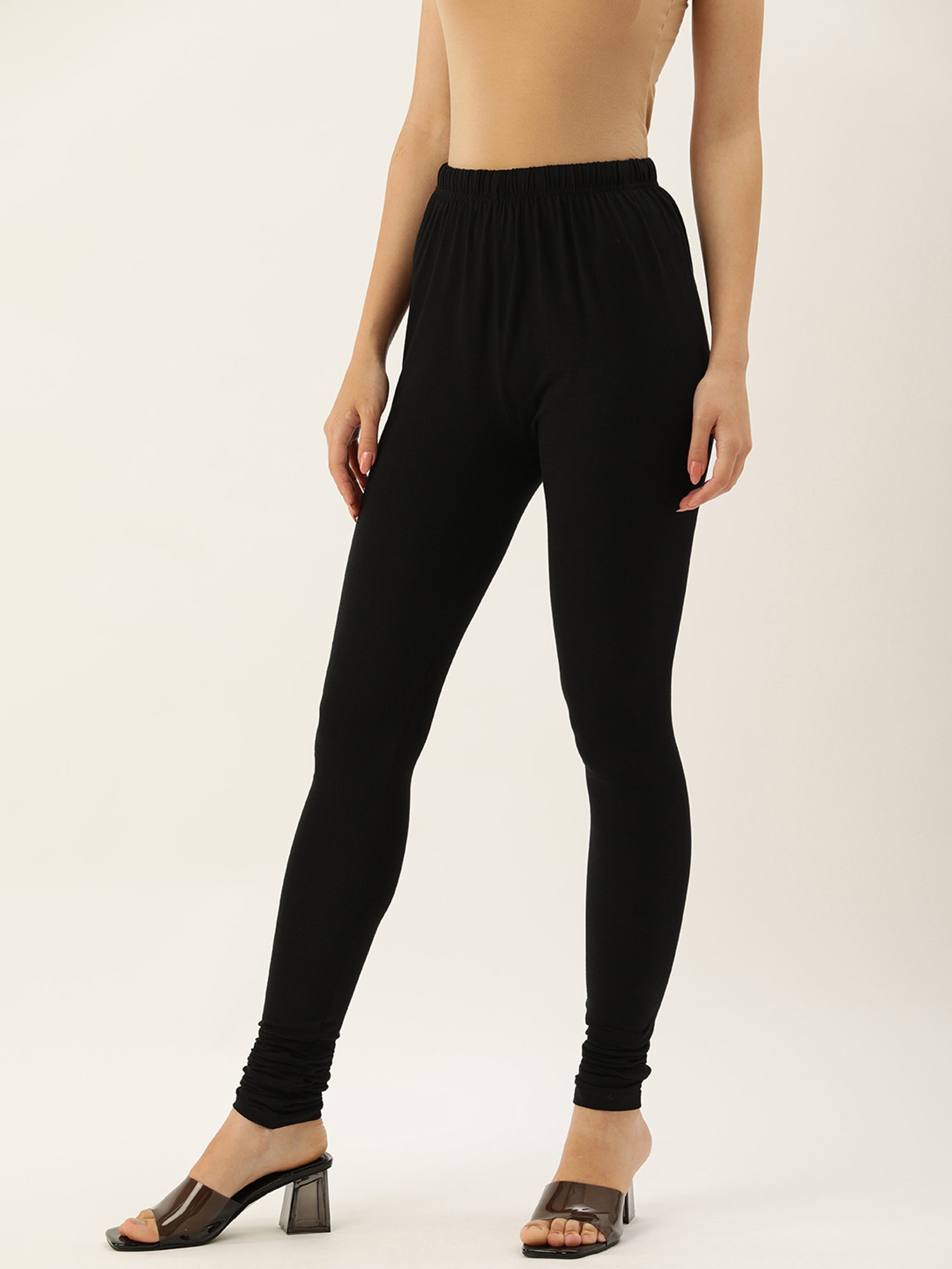 Amukti Black Regular Fit Mid Rise Leggings