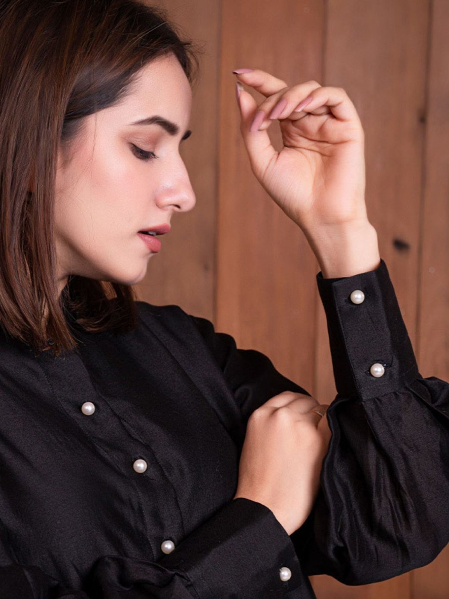 Eeshva India Black Solid Chanderi Kurta with Pant