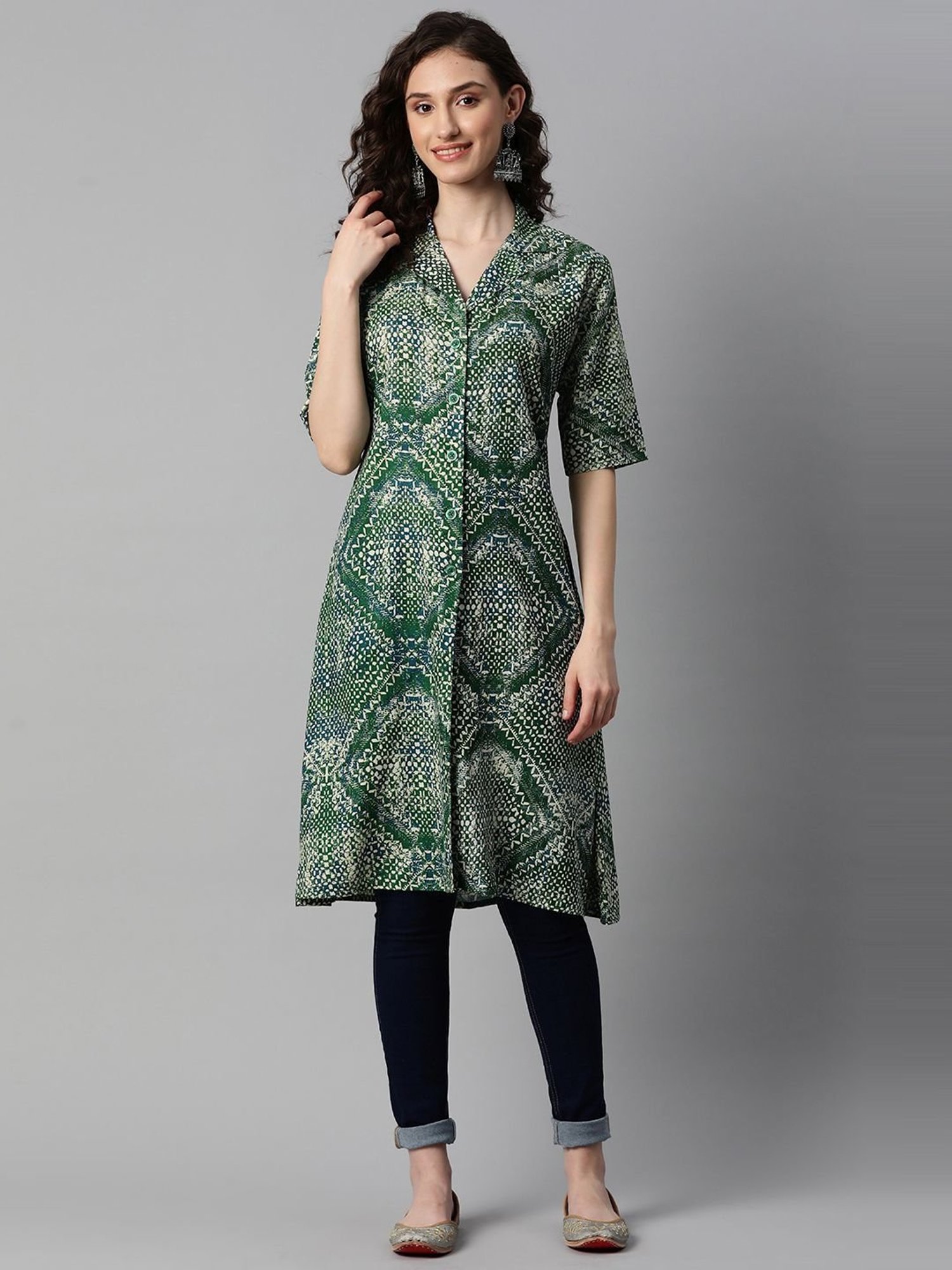 Indibelle Green Printed Long Shrug