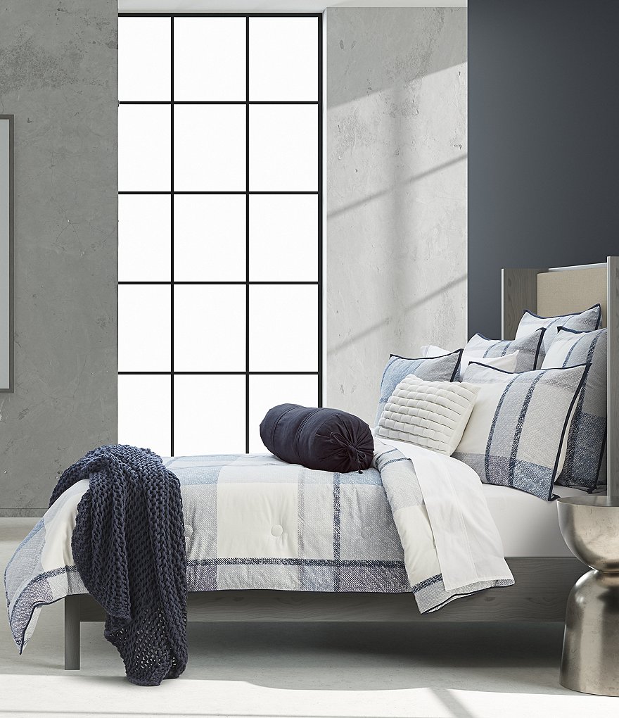 Oscar/Oliver Liam Plaid Indigo Mini Comforter Set