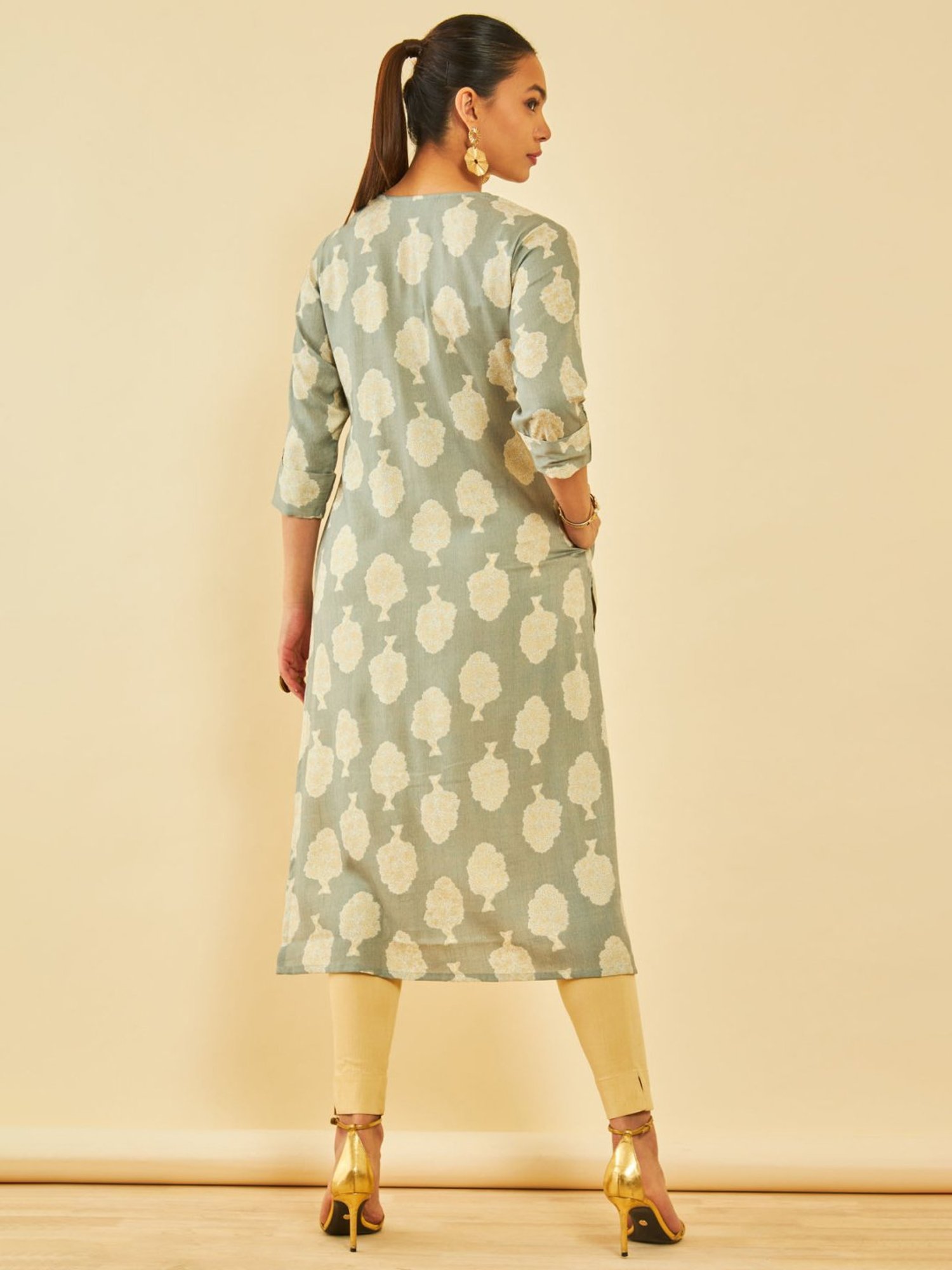 Saffron Threads Black Printed Straight Kurta