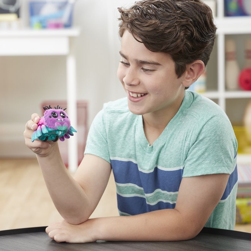 Yellies! Toofy Spooder - Voice-Activated Spider Pet