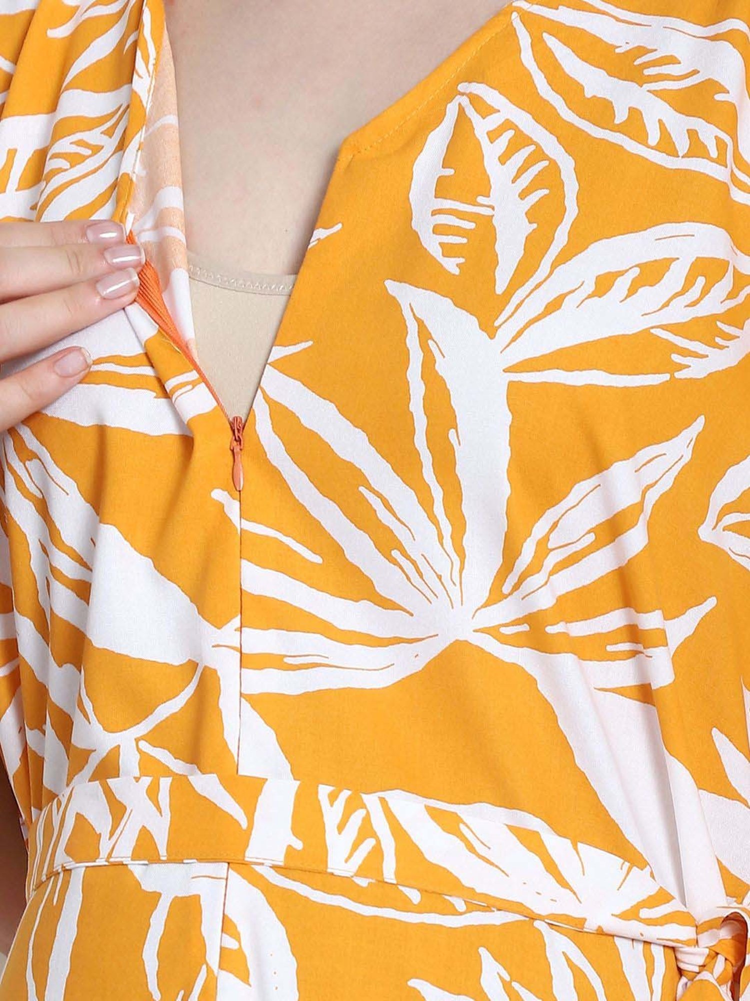 Secret Wish Yellow Rayon Floral Straight Kaftan