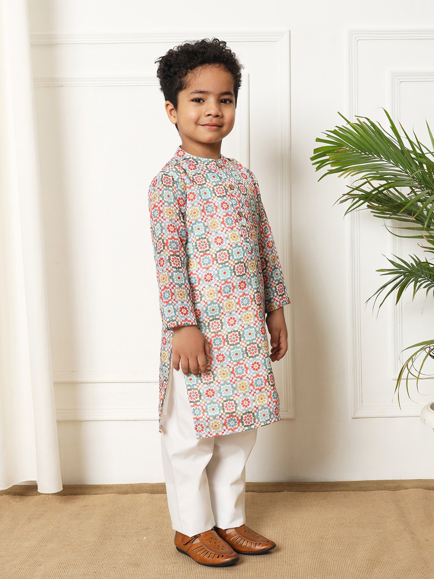 READIPRINT FASHIONS Kids Multicolor Printed Full Sleeves Kurta with Pyjamas