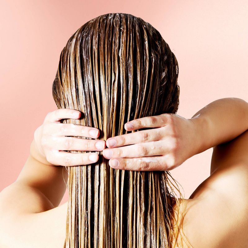 Suave Professionals Coconut Oil Infusion Damage Repair Shampoo - 12.6 fl oz