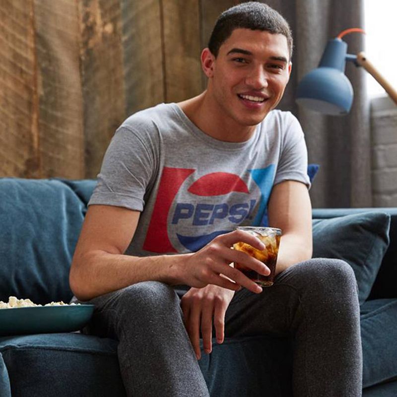 Pepsi Cola Soda - 20 fl oz Bottle