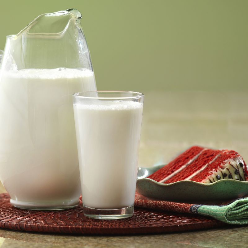 Augason Farms Country Fresh 100% Real Nonfat Milk Certified Gluten Free Emergency Bulk Food Storage 4-Gallon Pail 216 Servings