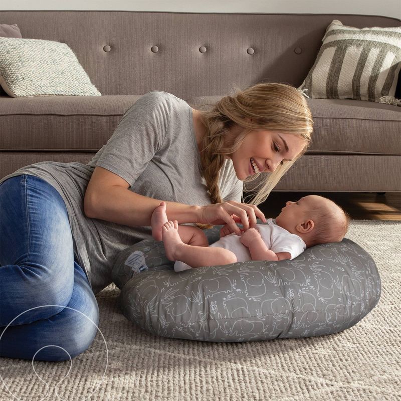 Boppy Original Nursing Pillow Cover - Gray Gold Giraffes