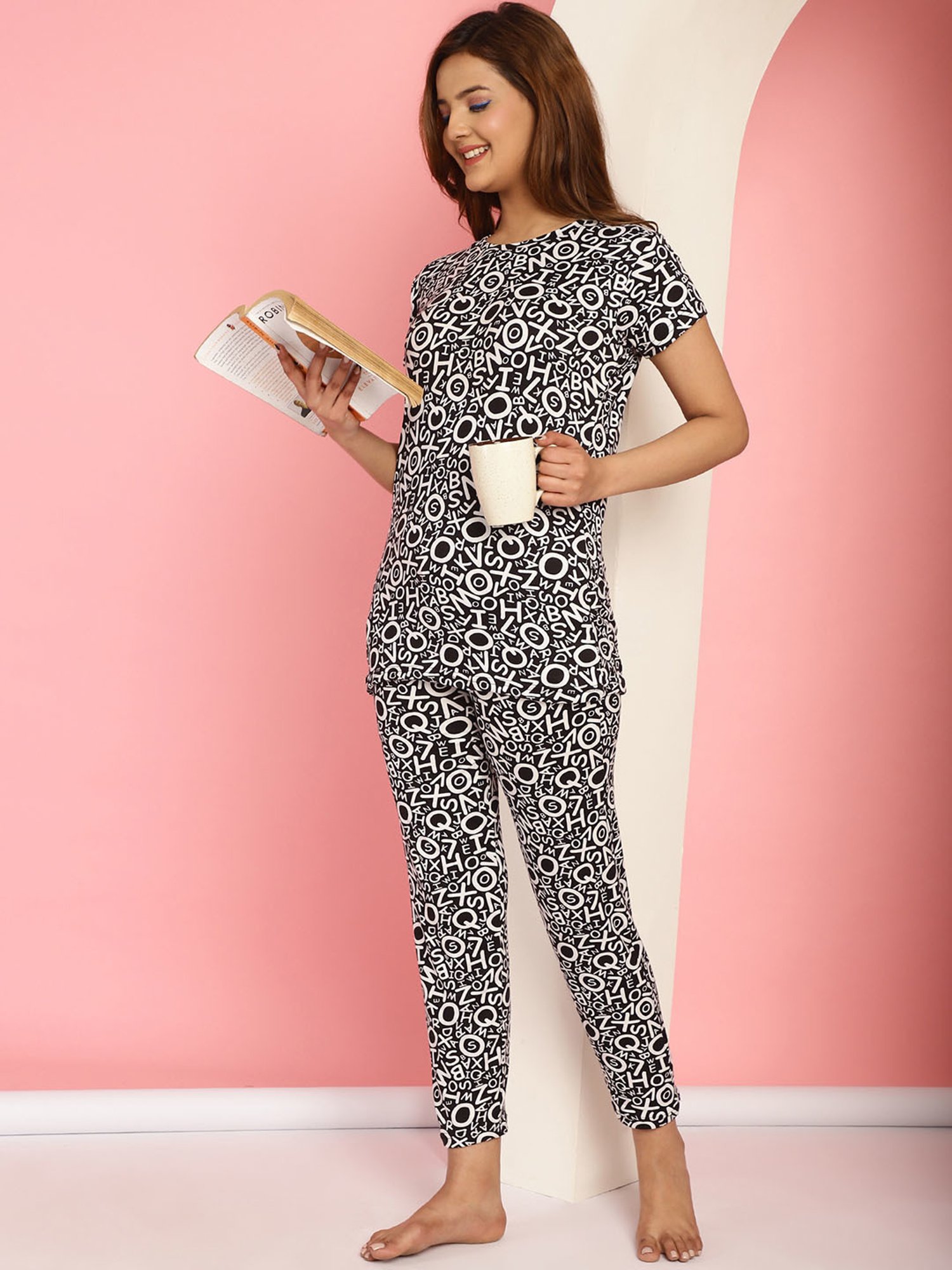 Gracit Grey & White Cotton Printed Top With Pyjamas