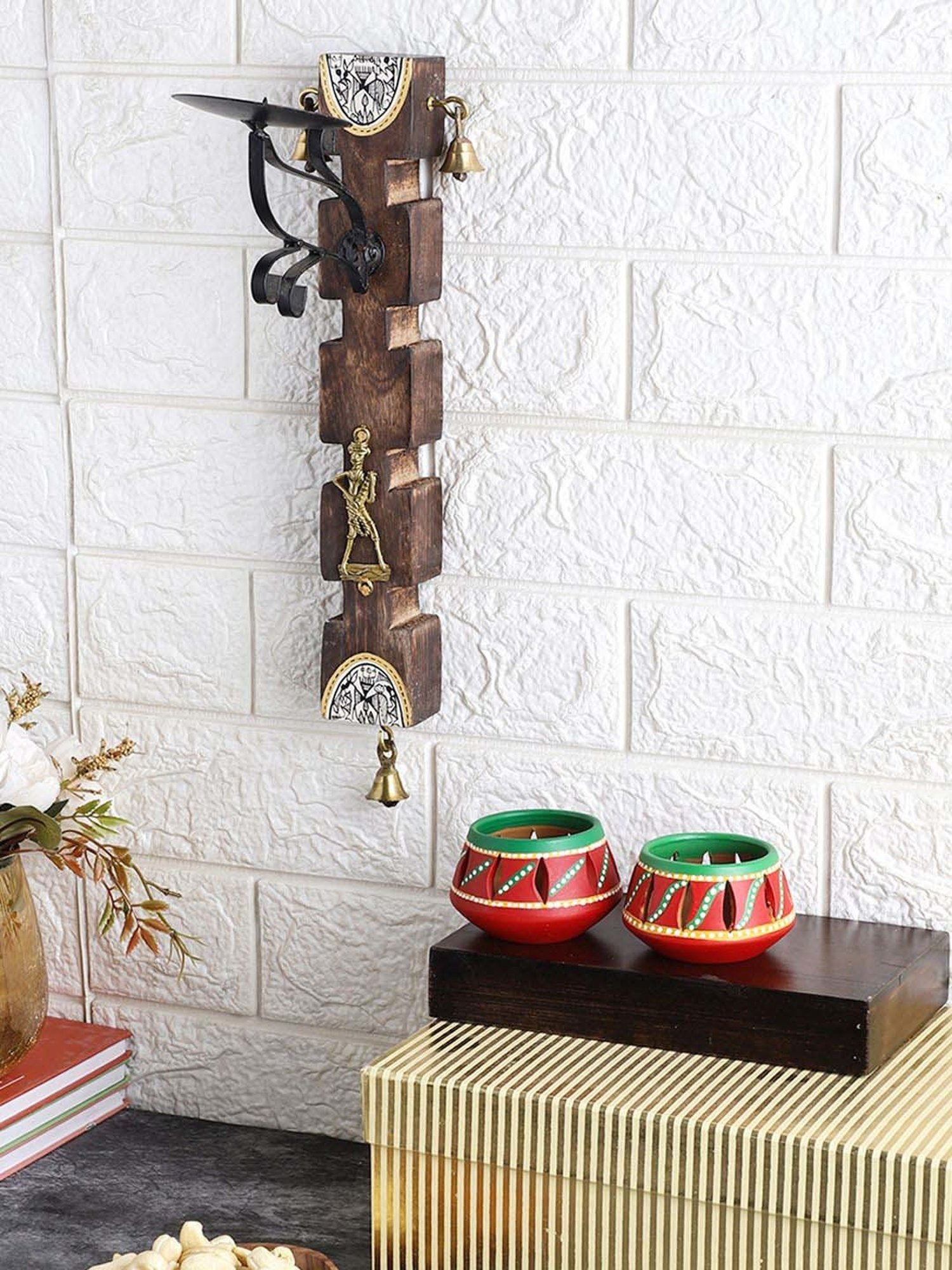 VarEesha Upahaar Brown & Yellow Wood Wall Hanging with 2 Tea Light Holders