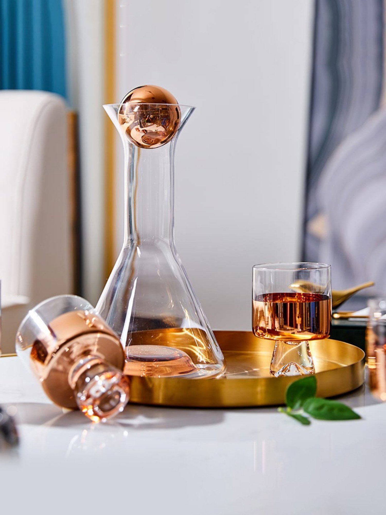 Pure Home and Living Blue Glass Decanter (0.7 L)